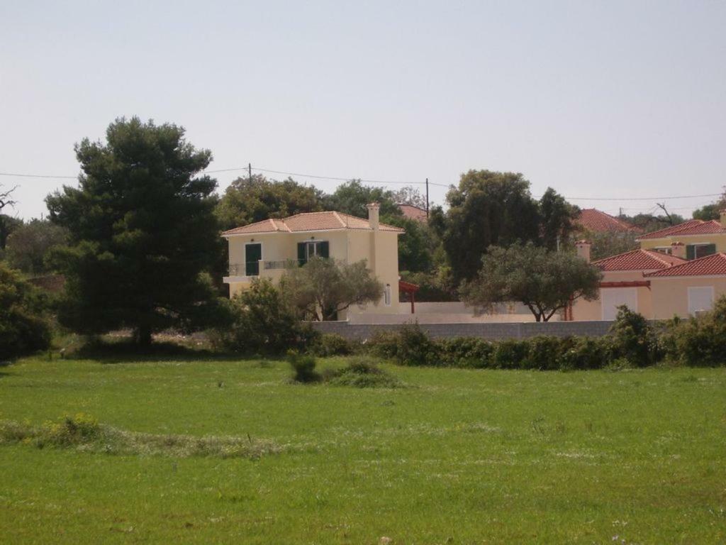 Villa Amelia Metaxáta Exteriör bild